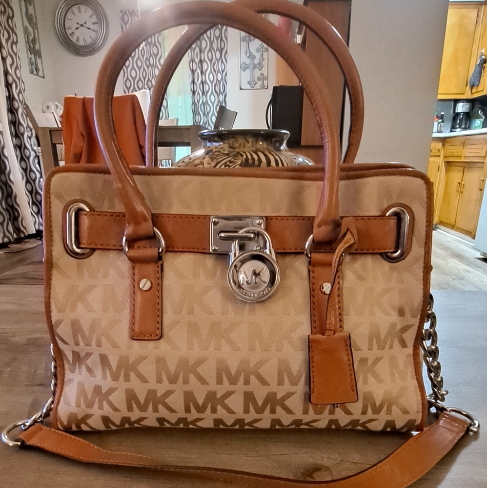 Michael Kors Hamilton's satchel